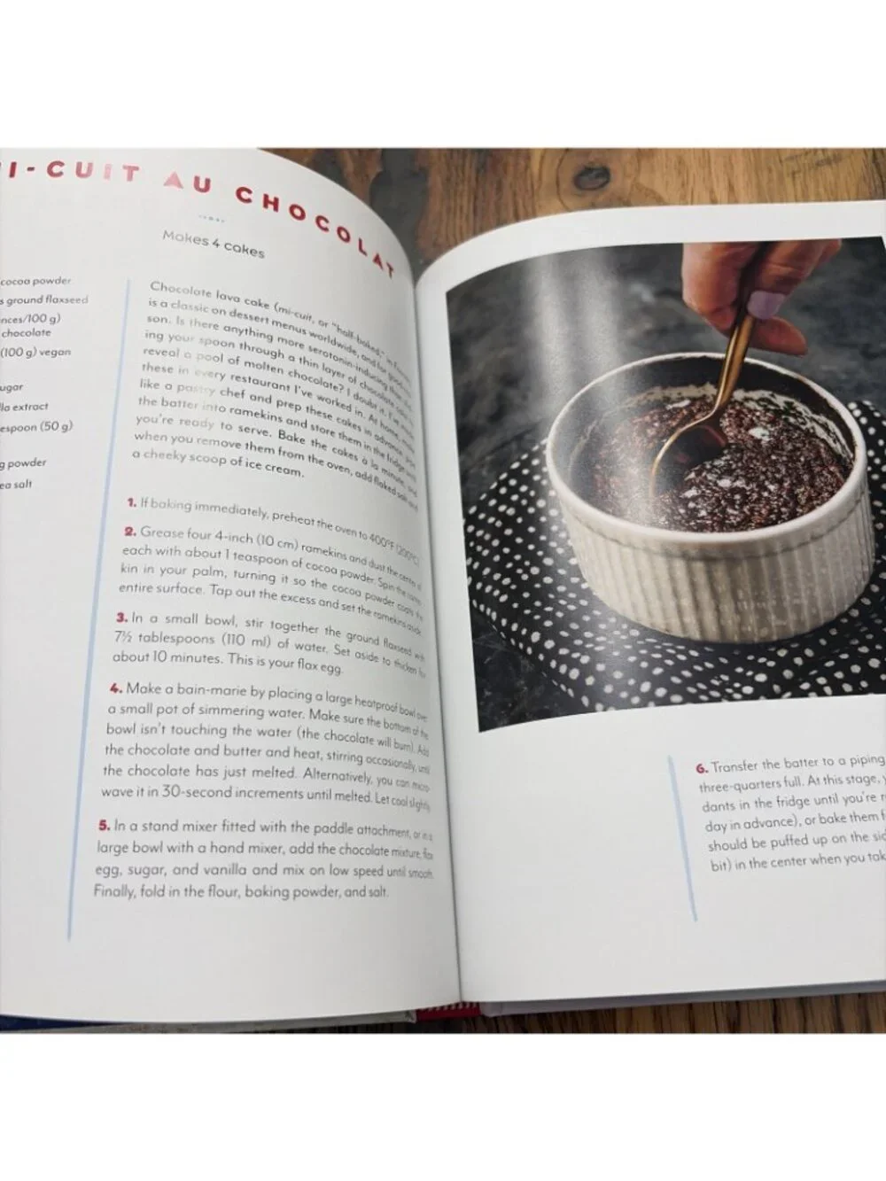 Voila Vegan by Amanda Bankert Brand New Hard Cover Desserts